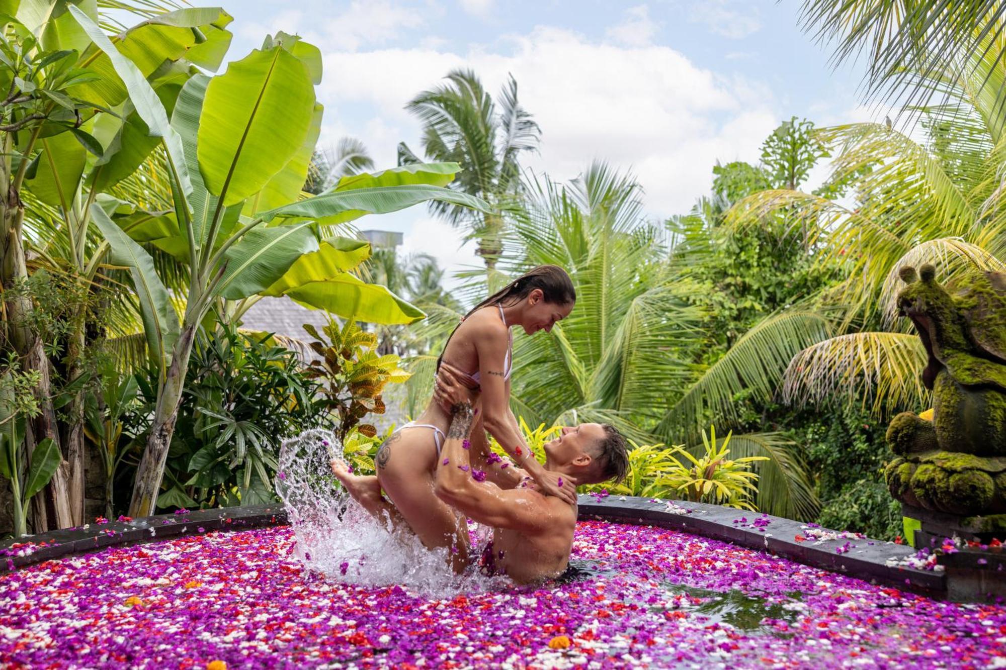 Wana Bucu Villas By Pramana Villas ウブド エクステリア 写真